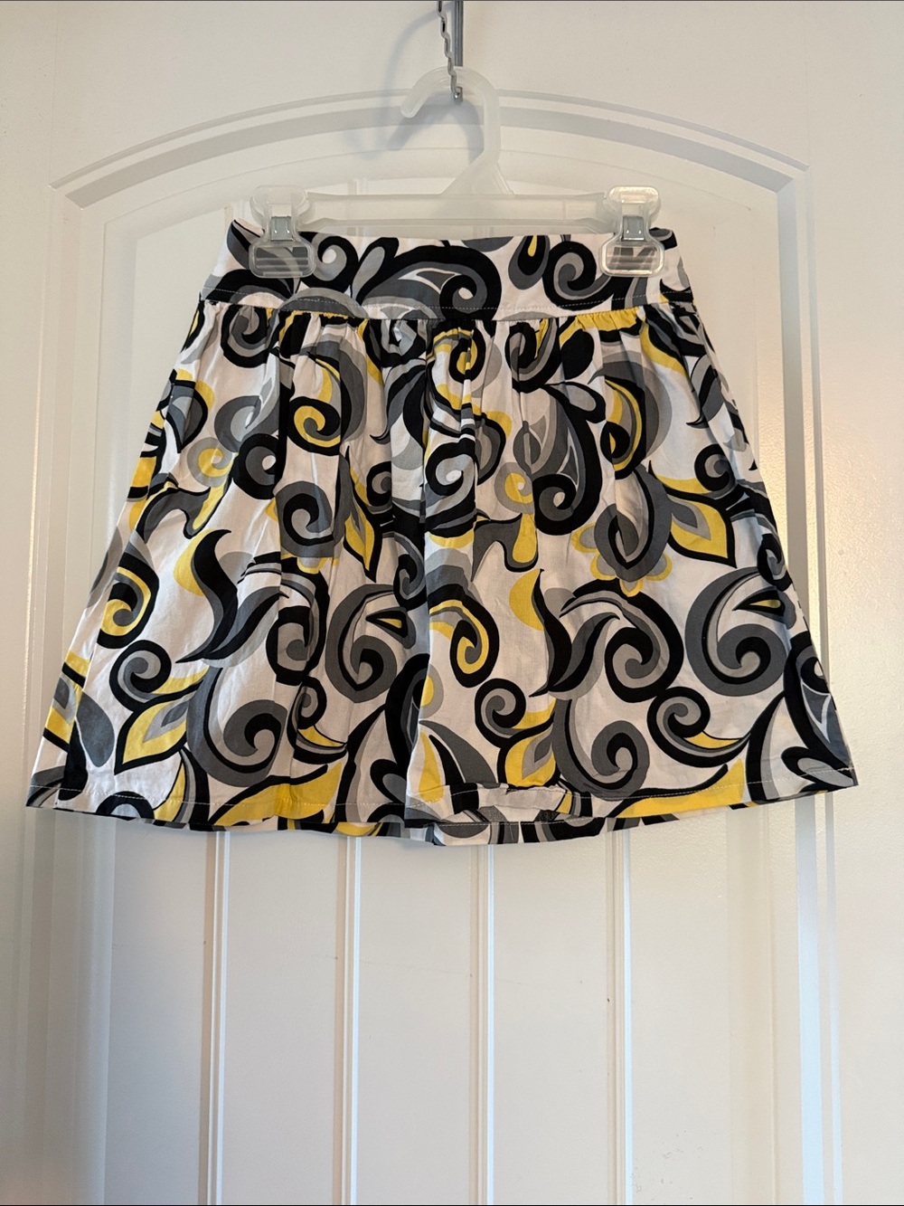 Gently worn Swirl Print A-Line Skirt in White, Black & Yellow